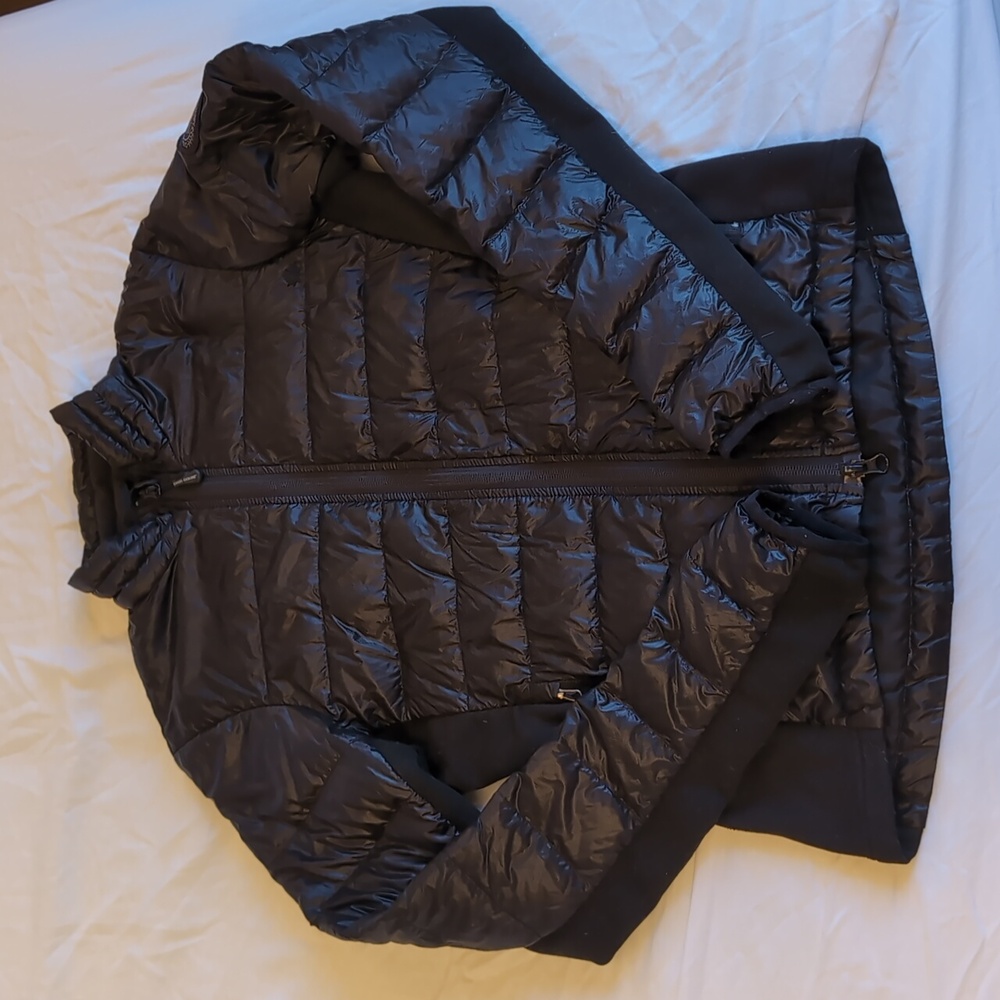 Canada Goose Women's Shiny Black Puffer Jacket